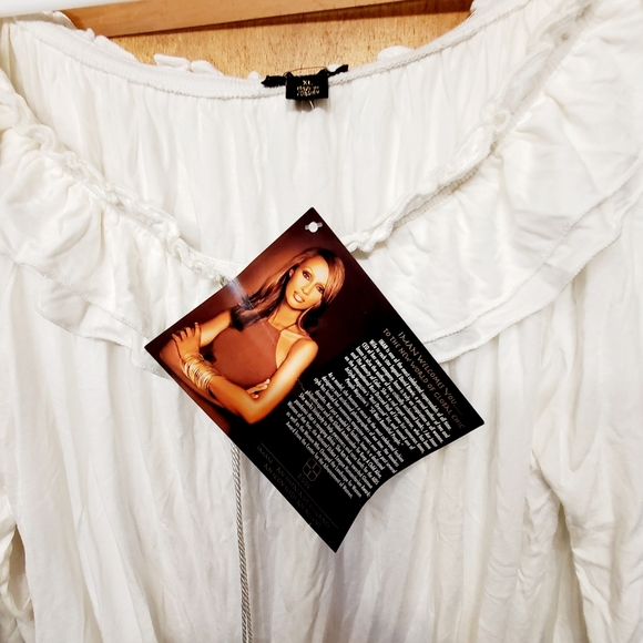 IMAN White Ruffle Top - Picture 3 of 5